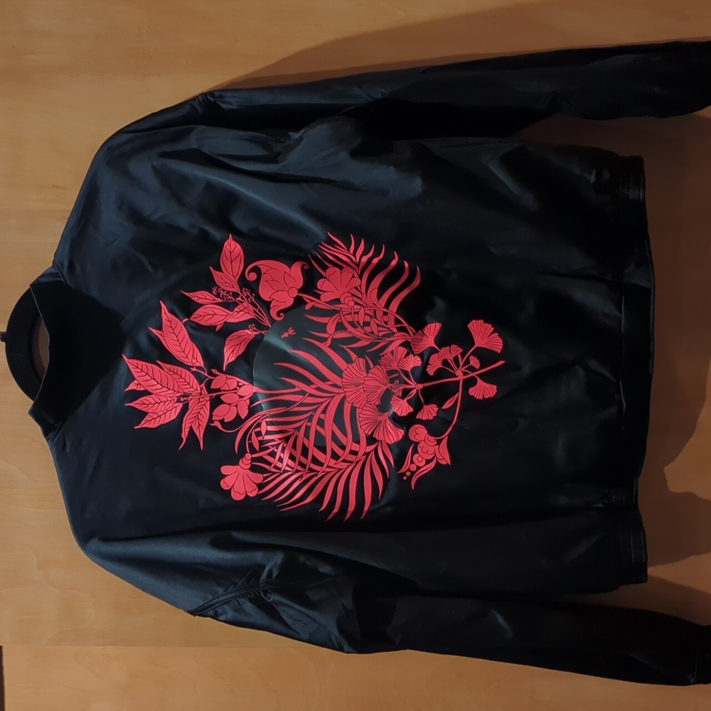 NIKE REVERSIBLE JAPANESE GRAPHIC SATIN RUNNING BOMBER JACKET WOMEN M
